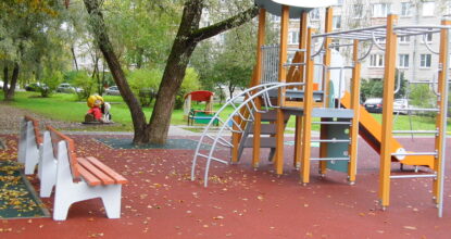Детская площадка в Войсковицах