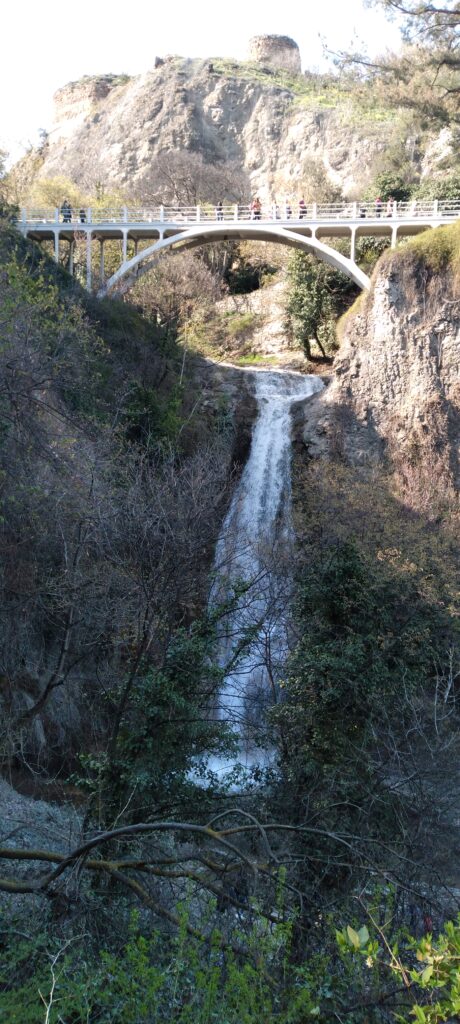 Водопад в Грузии