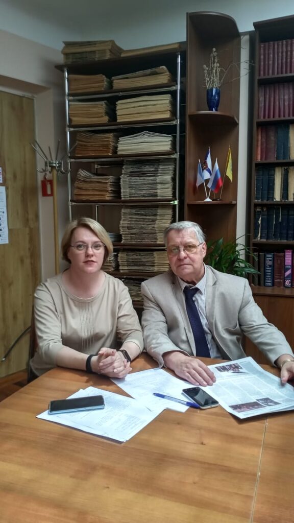 Анна Селиванова, старший научный сотрудник Музея Обороны Севастополя и Валерий Коваленко