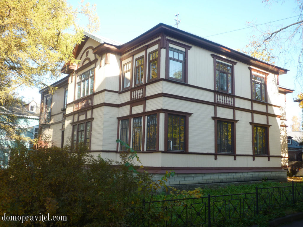 Чкалова 61 - пример возможной реставрации старых домов
