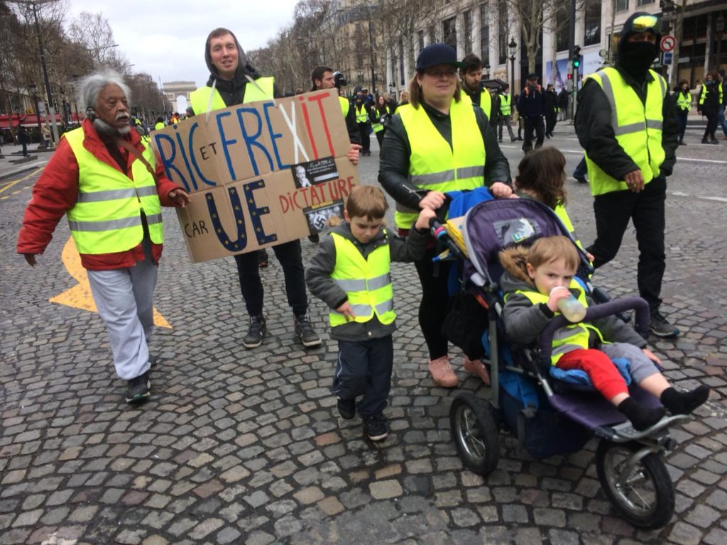 Протест на улицах Парижа