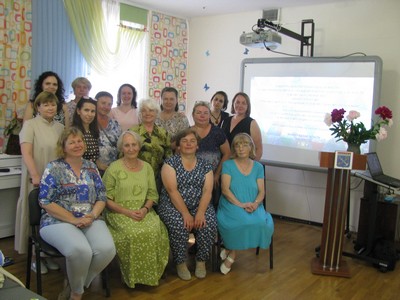Н.Ю Косьянковская с учениками