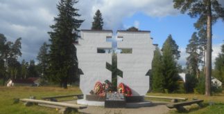 Памятник-мемориал_Строганов_мост-2