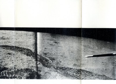 Первая колея на Луне, в 1970 г. снимок обошёл весь мир.