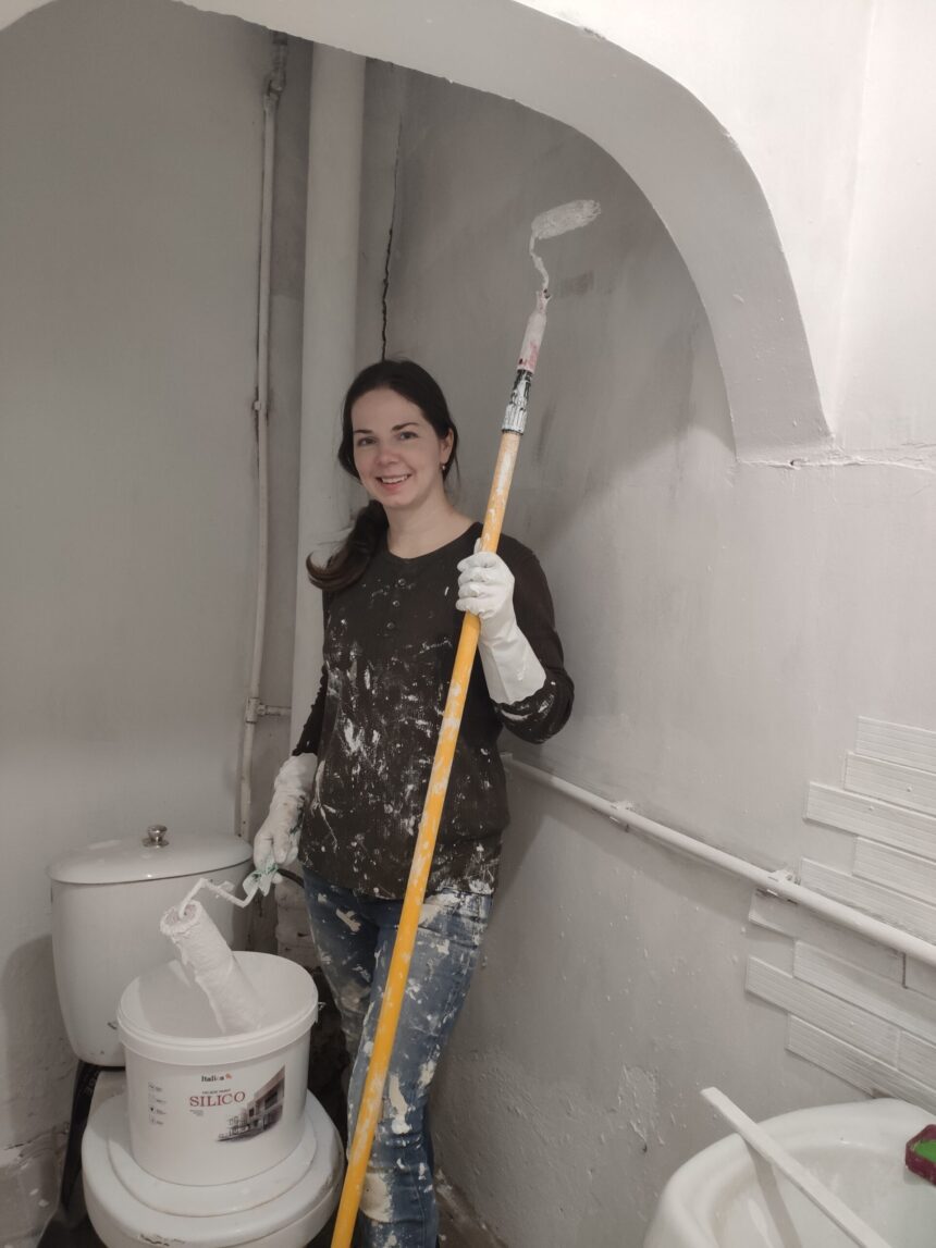 Наталья Тарасова с валиком Два богатыря и красавица